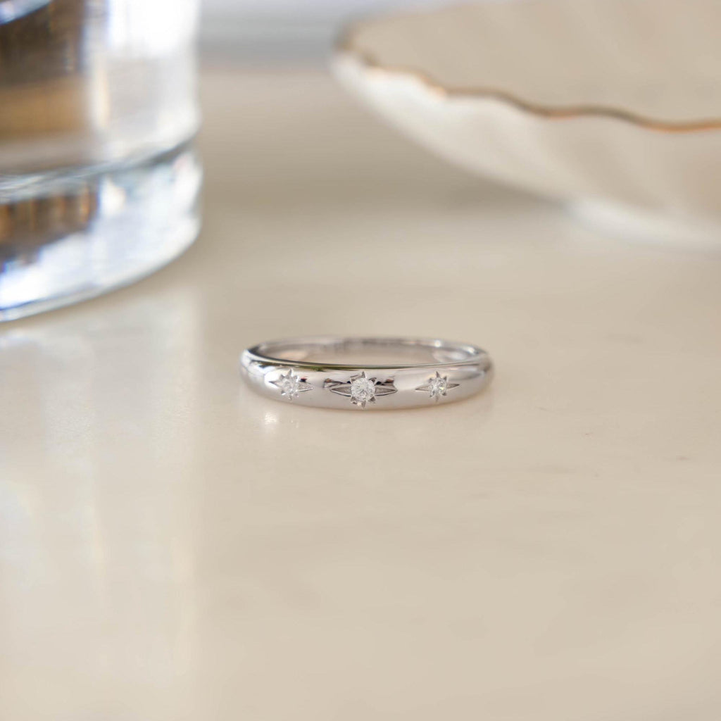 Thin Starburst Diamond Ring, Star Setting Celestial Ring, Gold Ring, Silver Ring, Dainty Ring, Minimalist Jewelry, Christmas Gift for Her