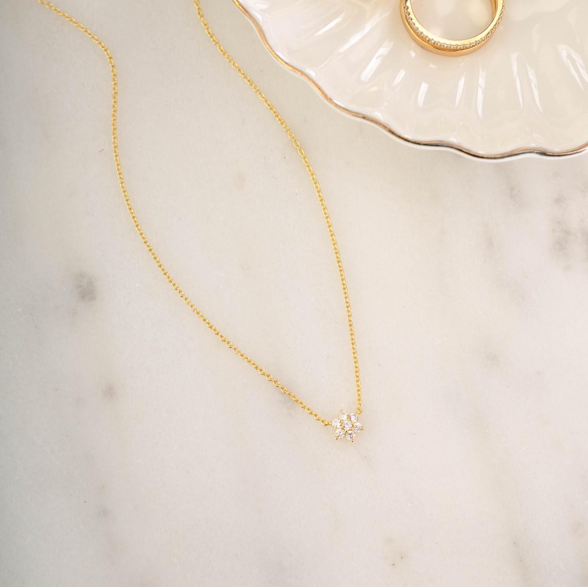 Flower Necklace, Flower Jewelry, Gift for Her, Bridal Jewelry, Bridesmaid Gift, Bridal Necklace, Minimalist Necklace, Dainty Necklace