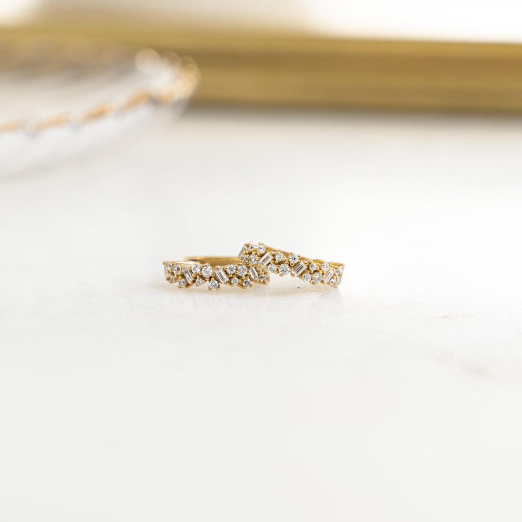 Multi Stone Huggie Hoop Earrings, Huggie Earrings, Small Hoop Earrings, Diamond Earrings, Bridesmaid Gift, Gift for Her, Bridal Earrings