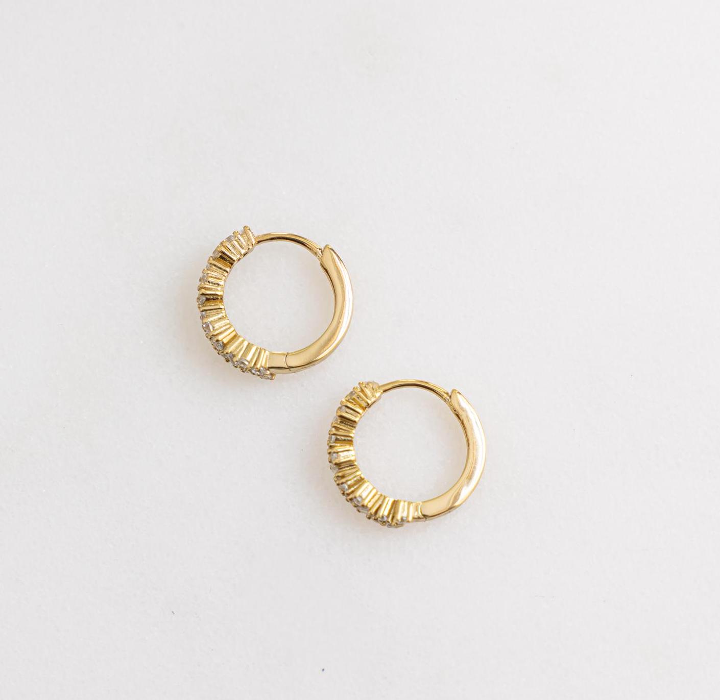 Multi Stone Huggie Hoop Earrings, Huggie Earrings, Small Hoop Earrings, Diamond Earrings, Bridesmaid Gift, Gift for Her, Bridal Earrings