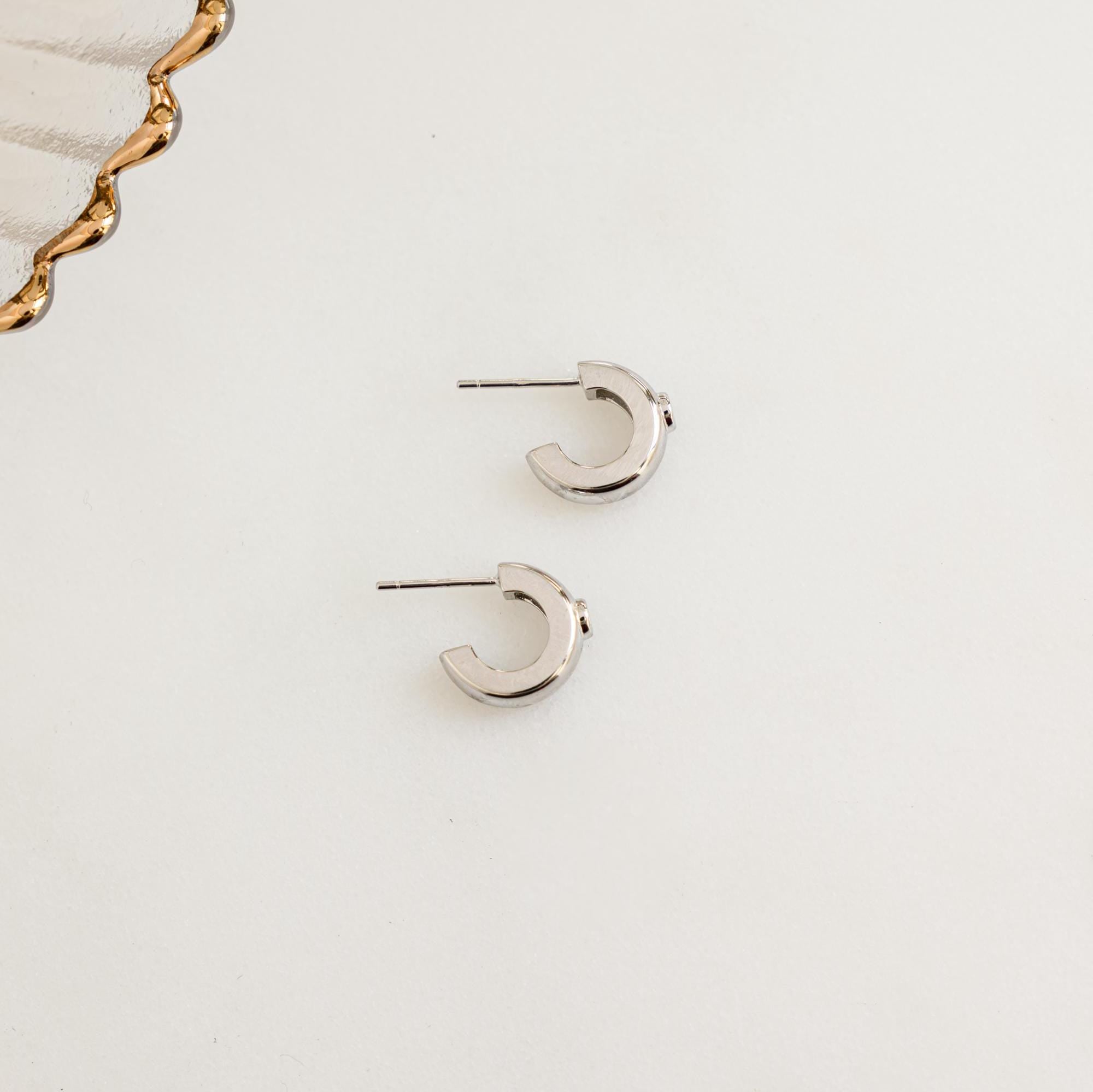 Chunky Gold Hoops, Gold Hoops, Small Hoop Earrings, Gold Hoop Earrings, Diamond Earrings, Chunky Jewelry, Gift for Her, Silver Hoop Earrings