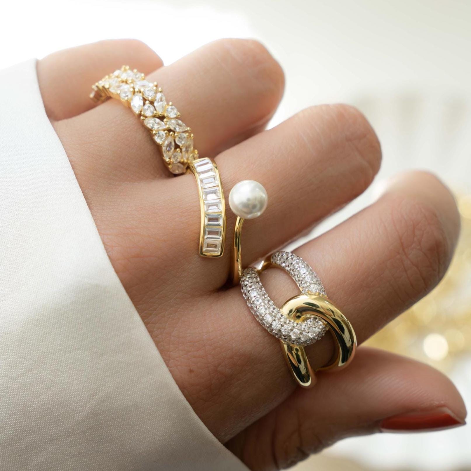 Pearl Ring, Baguette Ring, Wrap Ring, Summer Jewelry, Dainty Ring, Minimalist Ring, Pearl Jewelry, Wedding Jewelry, Spiral Ring Gift for Her