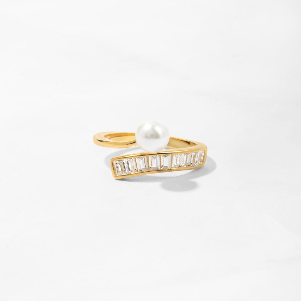Pearl Ring, Baguette Ring, Wrap Ring, Summer Jewelry, Dainty Ring, Minimalist Ring, Pearl Jewelry, Wedding Jewelry, Spiral Ring Gift for Her