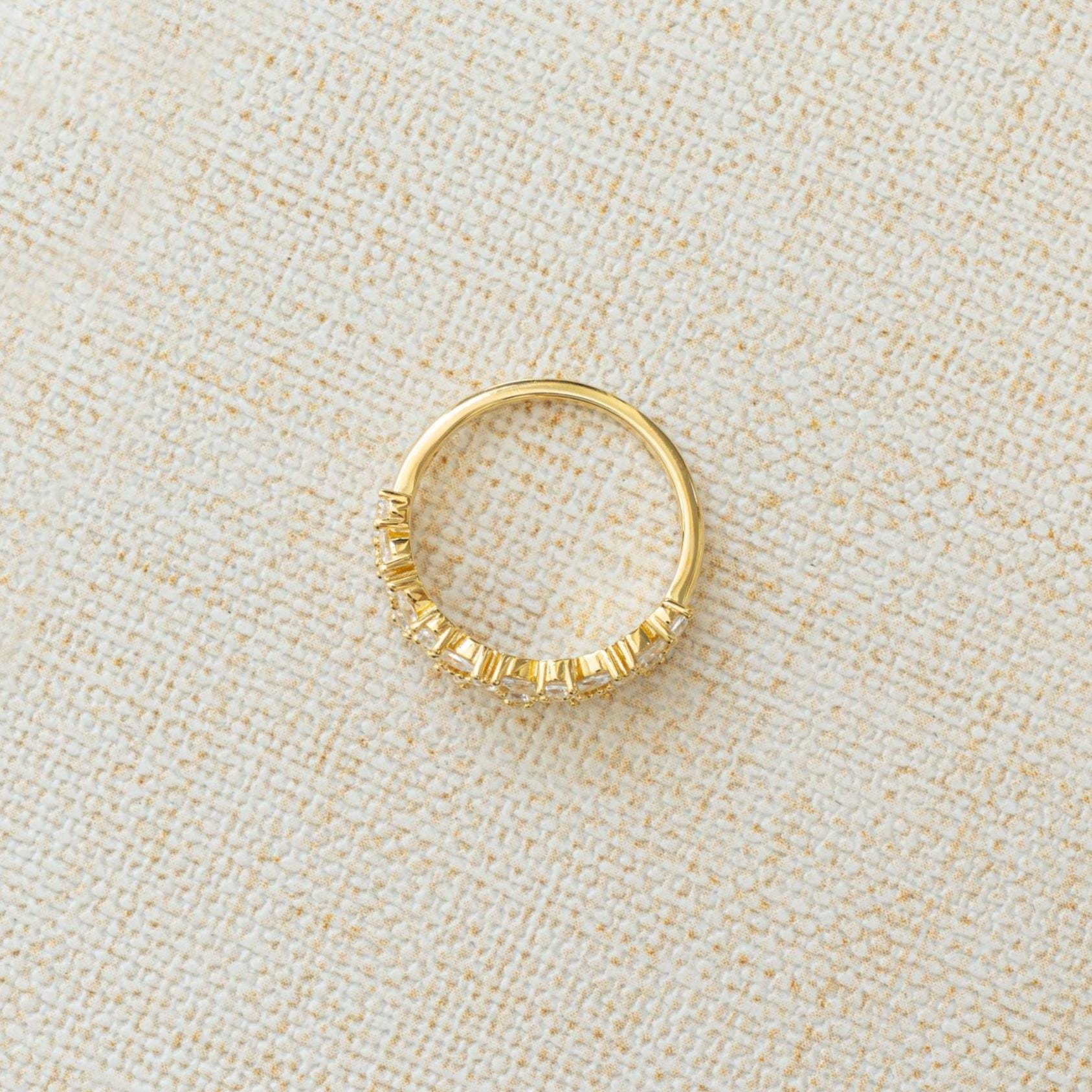 Diamond Cluster Ring, Wedding Band, Statement Ring, Vintage Ring, Bridal Jewelry, Womens Gold Ring, Anniversary Gift, Gift for Her