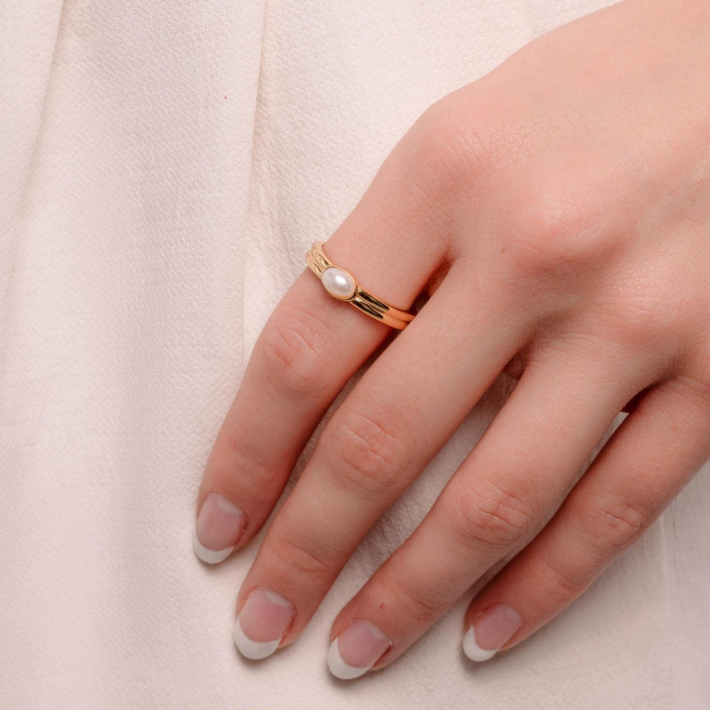 Pearl Ring, Minimalist Ring, Vintage Ring, Dainty Ring, Bridesmaid Gift, June Birthstone Ring, Stackable Ring, Gift For Her, Pearl Jewelry