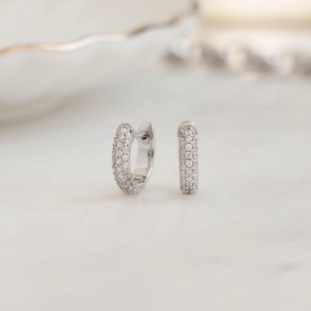 Small Hoop Earrings, Huggie Hoop Earrings, Minimalist Earrings, Diamond Earrings, Tiny CZ Hoop Earrings, Cartilage Earrings, Gift for Her
