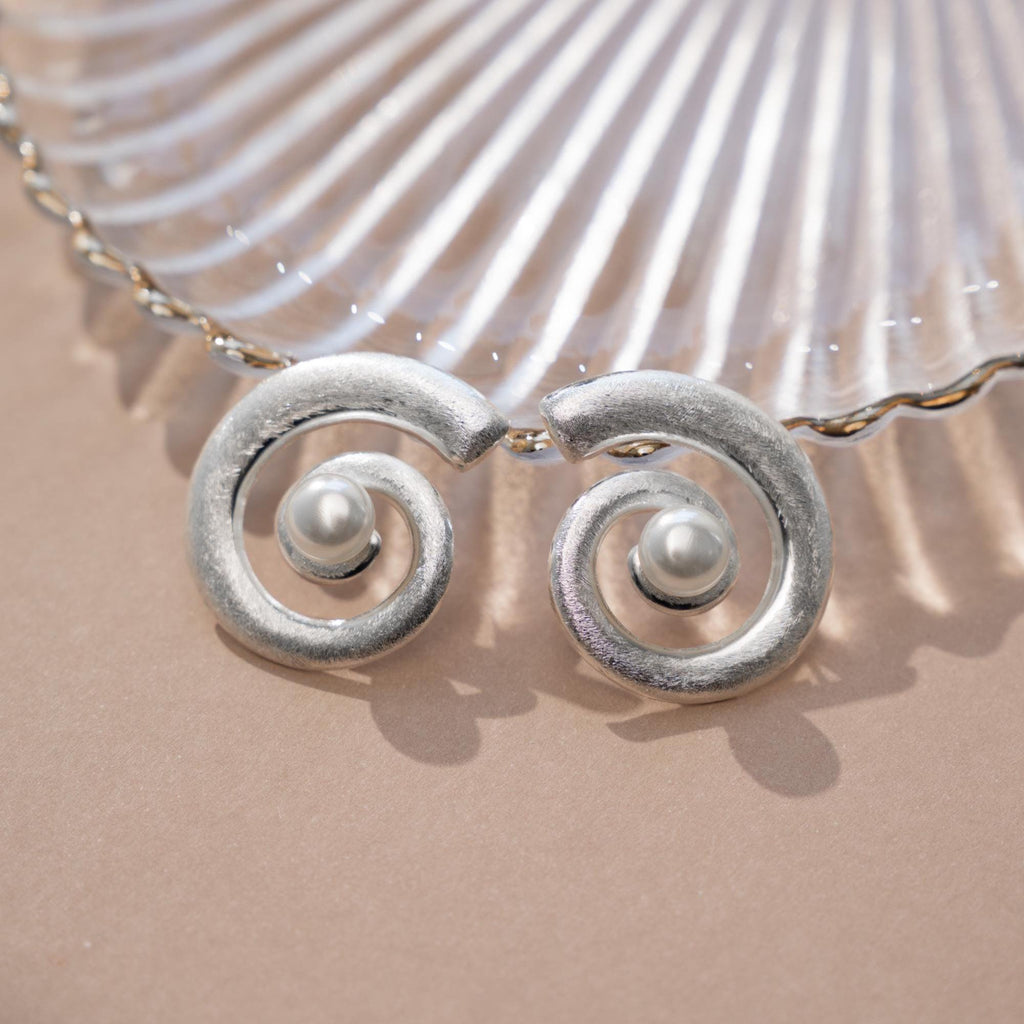 Drop Earring, Statement Earring, Pearl Earrings, Spiral Earrings, Gold and Pearl Earrings, Boho Earring, Big Pearl Earrings, Gift For Her