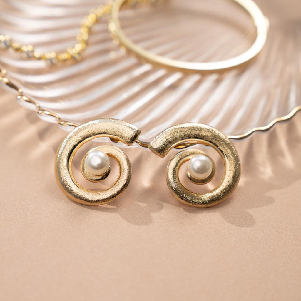 Drop Earring, Statement Earring, Pearl Earrings, Spiral Earrings, Gold and Pearl Earrings, Boho Earring, Big Pearl Earrings, Gift For Her