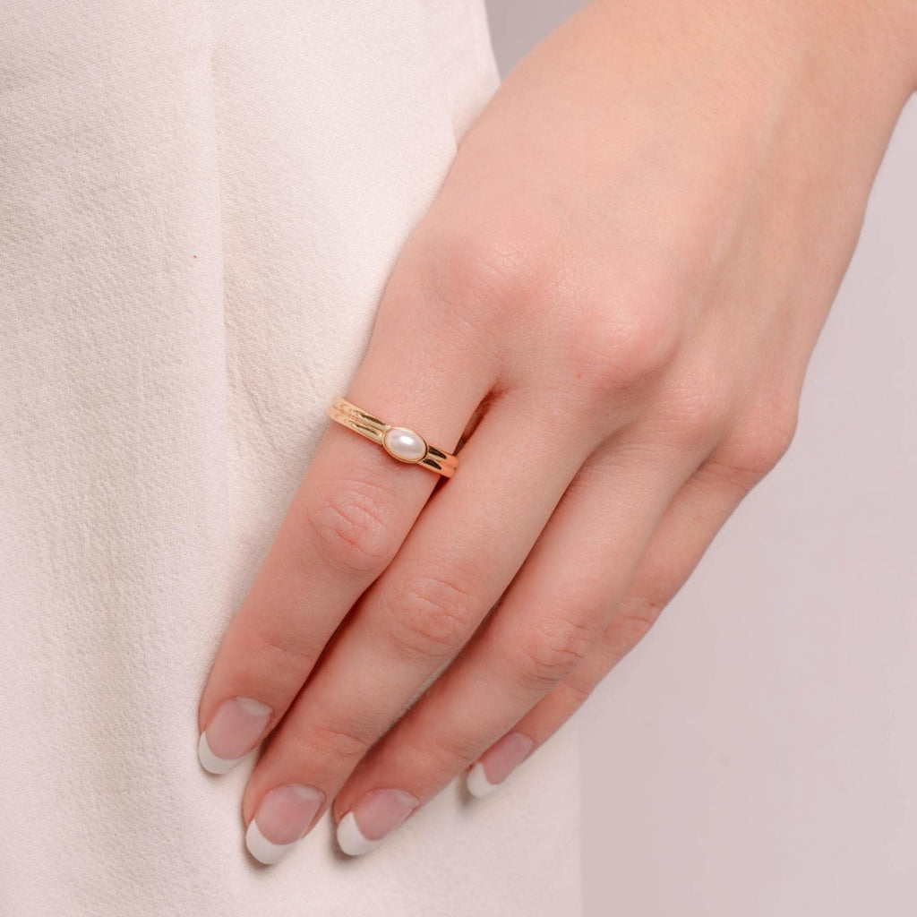 Pearl Ring, Minimalist Ring, Vintage Ring, Dainty Ring, Bridesmaid Gift, June Birthstone Ring, Stackable Ring, Gift For Her, Pearl Jewelry