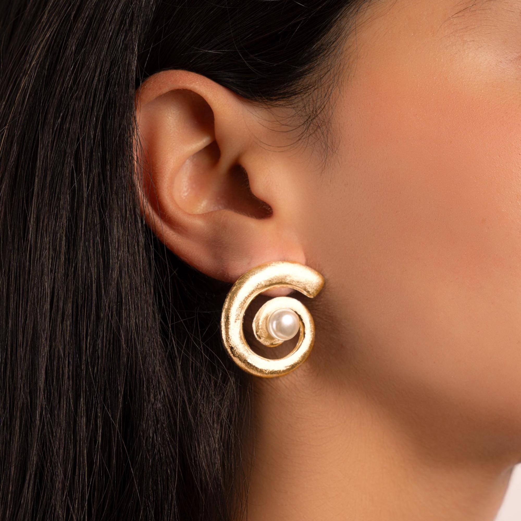 Drop Earring, Statement Earring, Pearl Earrings, Spiral Earrings, Gold and Pearl Earrings, Boho Earring, Big Pearl Earrings, Gift For Her