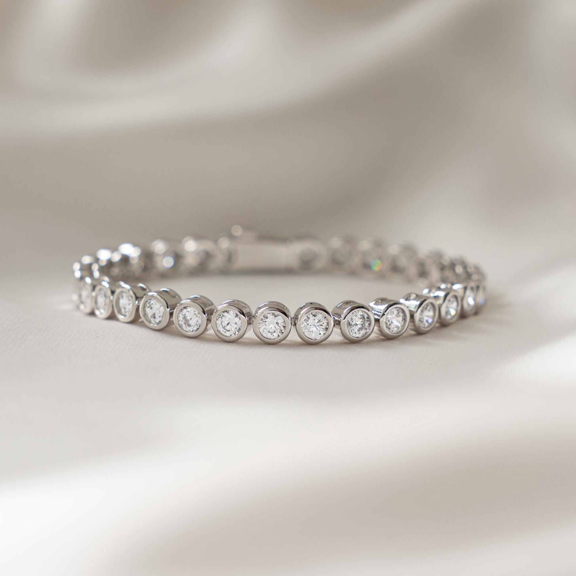 Handmade Bezel Tennis Bracelet, Statement Bracelet, Stackable Bracelet, Wedding Jewelry, Bridal Jewelry, Bridesmaid Gift for Her, 4mm Bezel