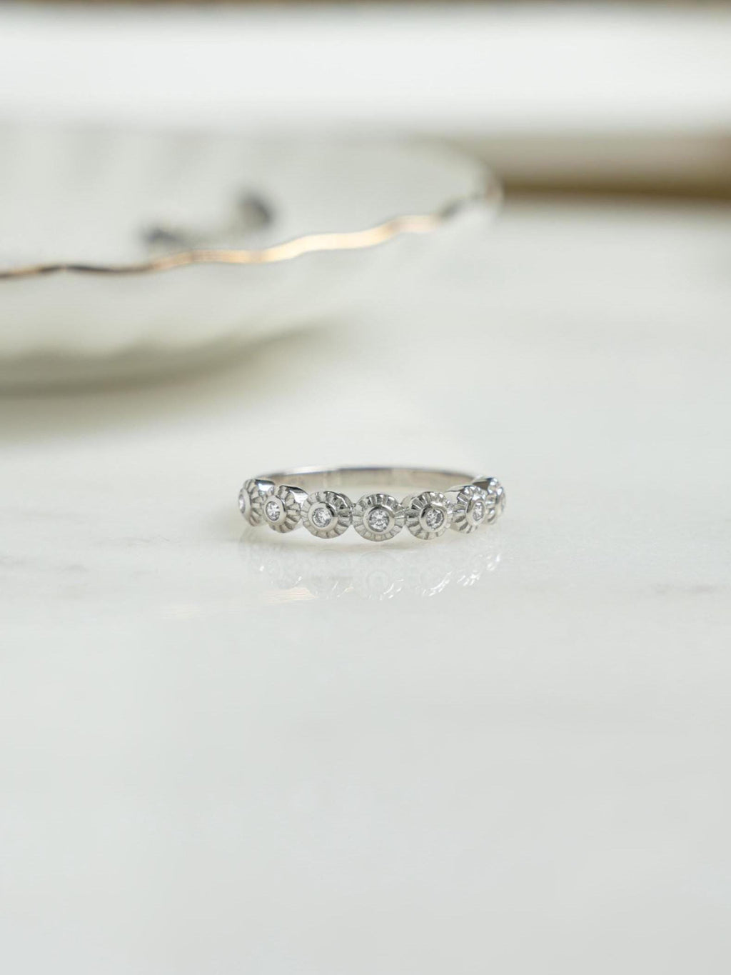 Bezel Set Fluted Stacking Ring by Sami Jewels, Sizes 4-12, Made of 925 Sterling Silver, Diamond Ring, Minimalist Ring