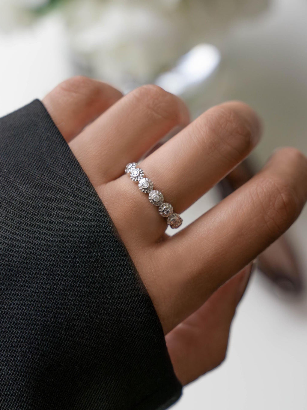 Bezel Set Fluted Stacking Ring by Sami Jewels, Sizes 4-12, Made of 925 Sterling Silver, Diamond Ring, Minimalist Ring