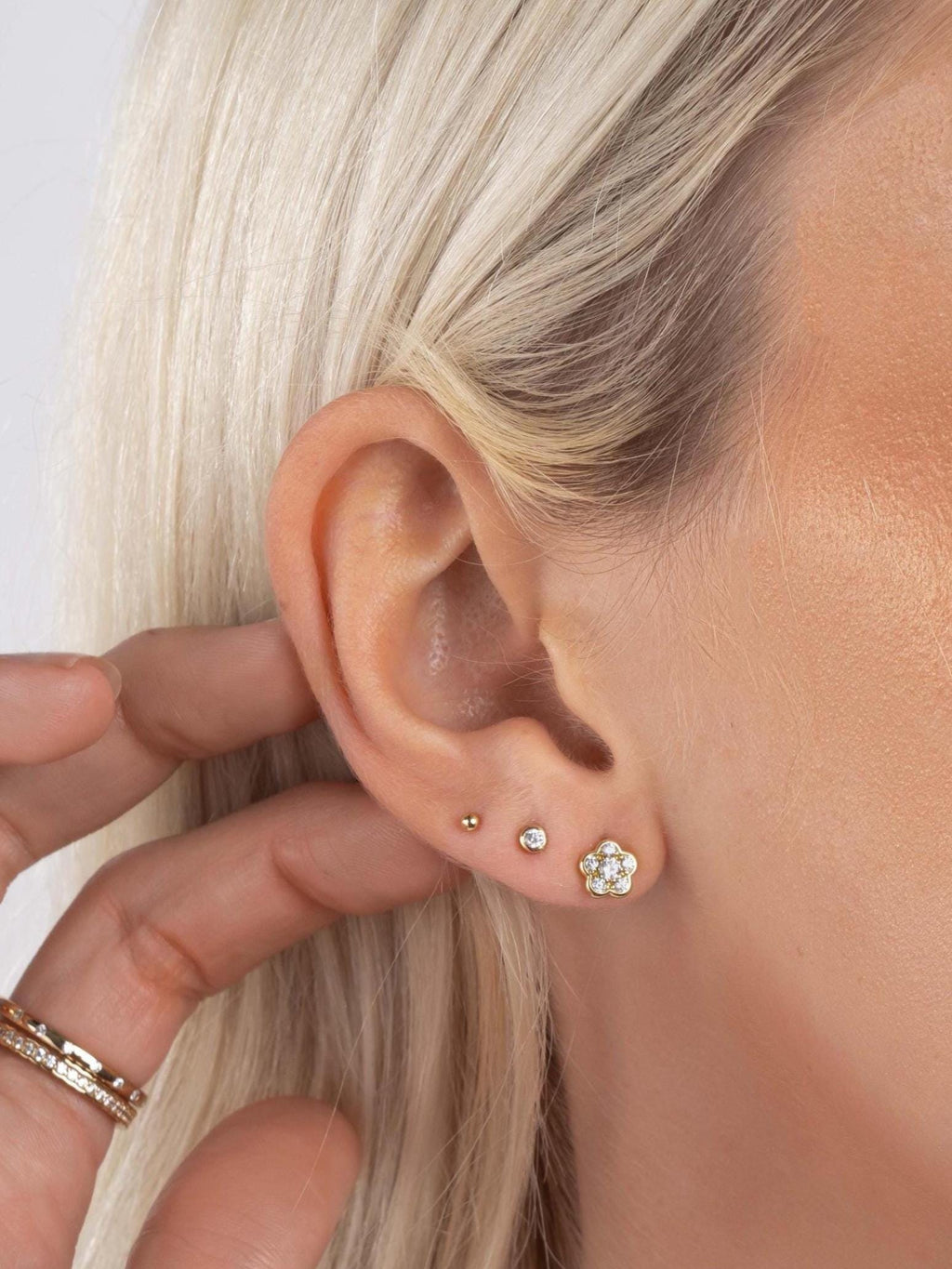 Floral Earrings by Sami Jewels, Stud Earrings, Diamond Earrings, Cartilage Earring, Dainty Earrings, Tiny Earrings, Minimalist Earrings,