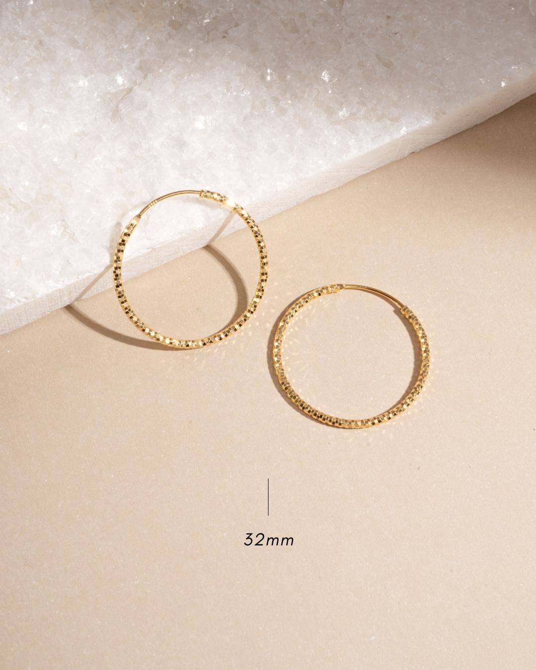Diamond Cut Hoop Earrings by Sami Jewels, Available in 32mm, 40mm and 53mm Diameter Hoops, Lightweight Hoop Earrings made of Sterling Silver
