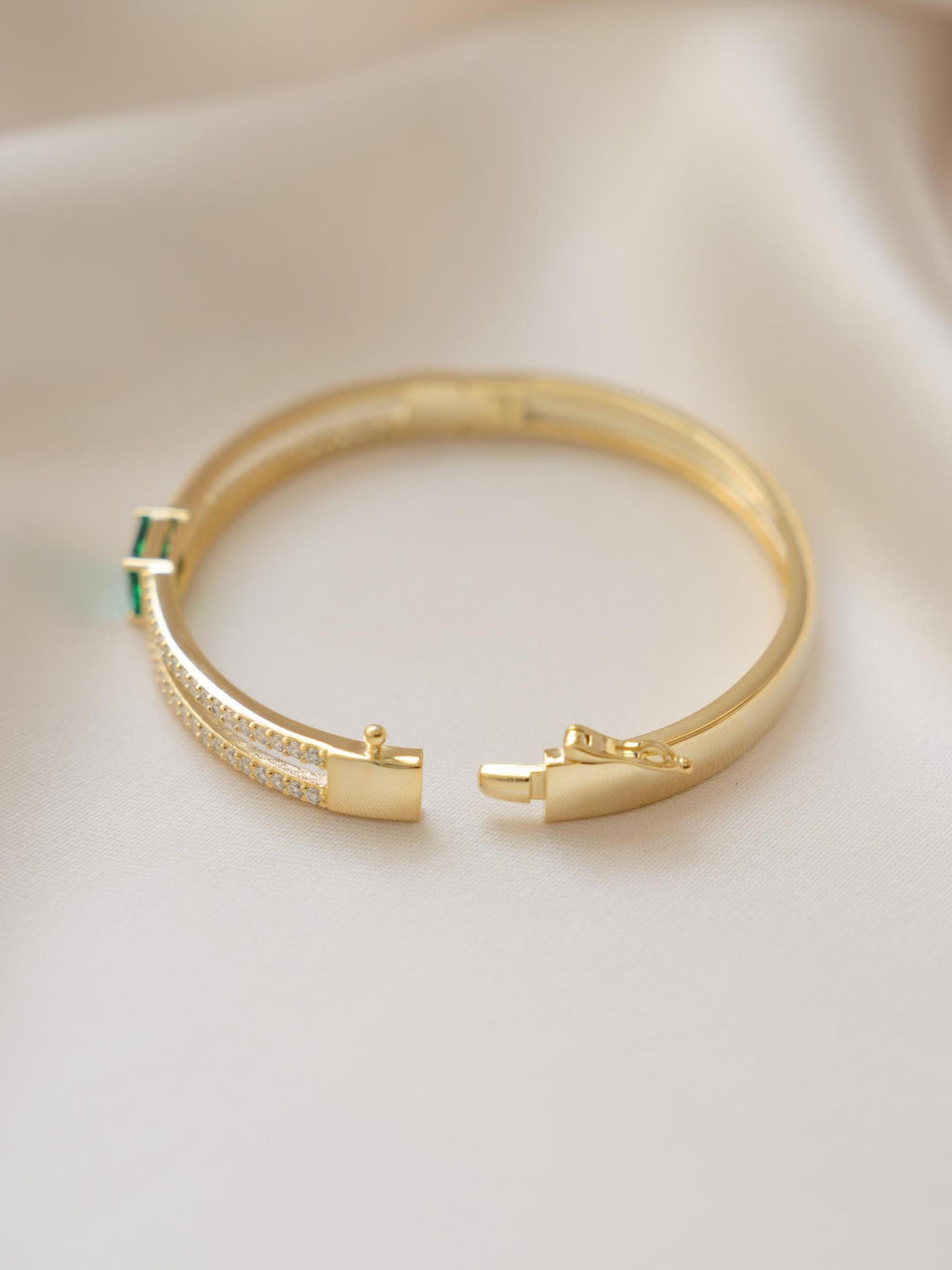 Emerald Bangle Bracelet, Cuff Bracelet, Emerald Jewelry, Diamond Bracelet, Gemstone Bracelet, Stacking Bracelet, Statement Bracelet, Bangle