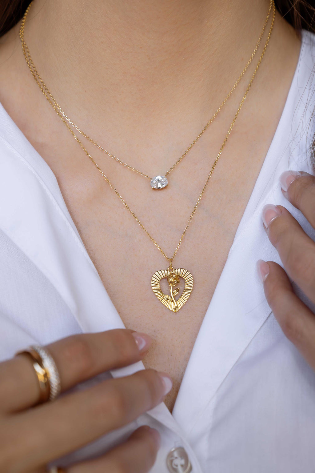 Heart Pendant Necklace by Sami Jewels, Rose Necklace, Heart Necklace, Statement Necklace, Charm Necklace, Vintage Necklace, Heart Medallion
