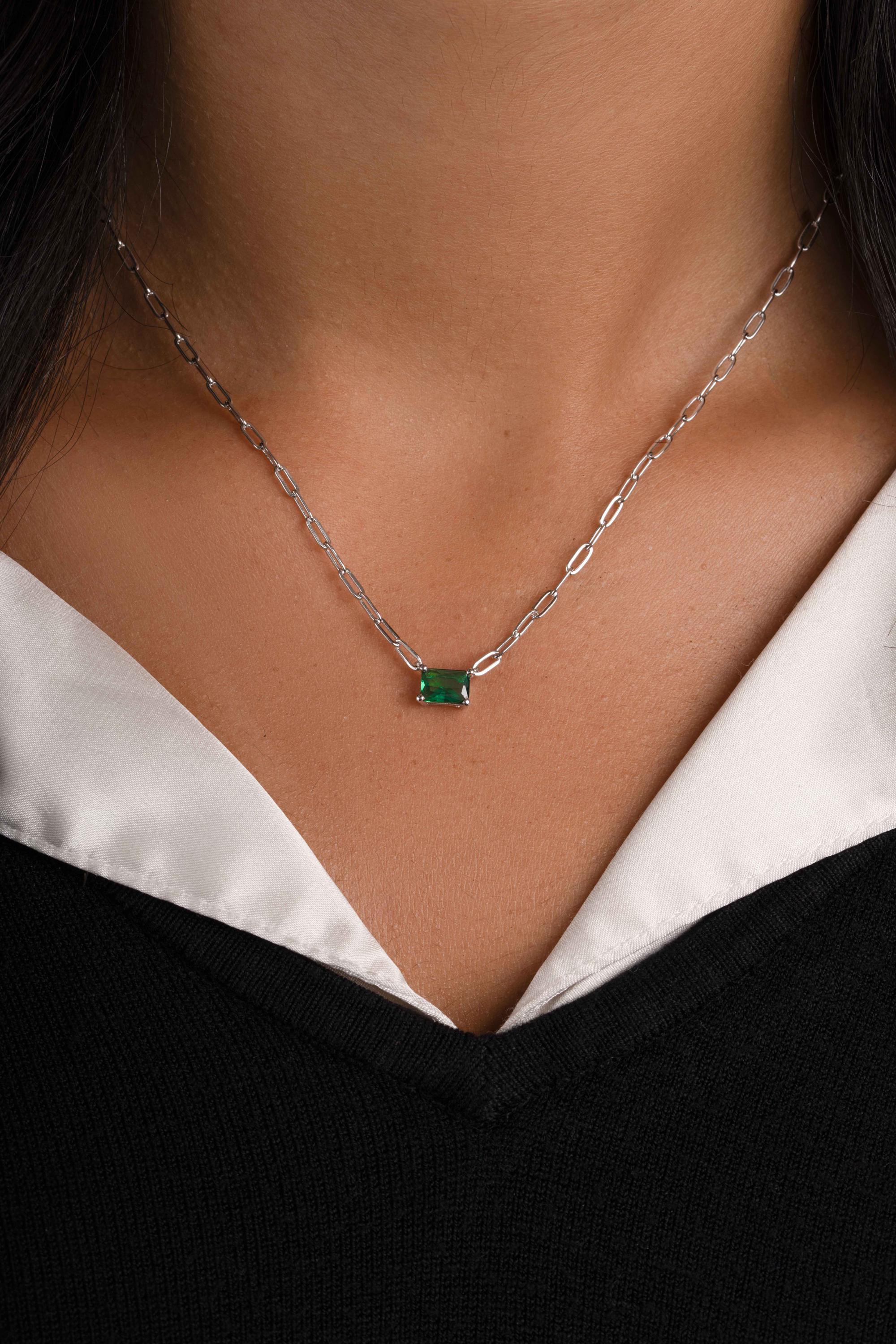 Emerald Baguette Necklace, Green Pendant Necklace, Baguette Necklace, Gemstone Necklace, Paperclip Chain Necklace, Birthstone Necklace