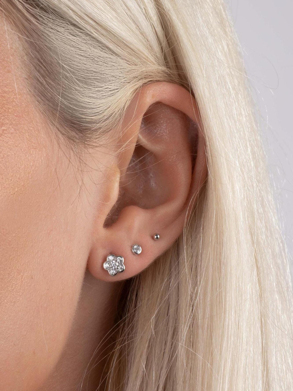 Floral Earrings by Sami Jewels, Stud Earrings, Diamond Earrings, Cartilage Earring, Dainty Earrings, Tiny Earrings, Minimalist Earrings,