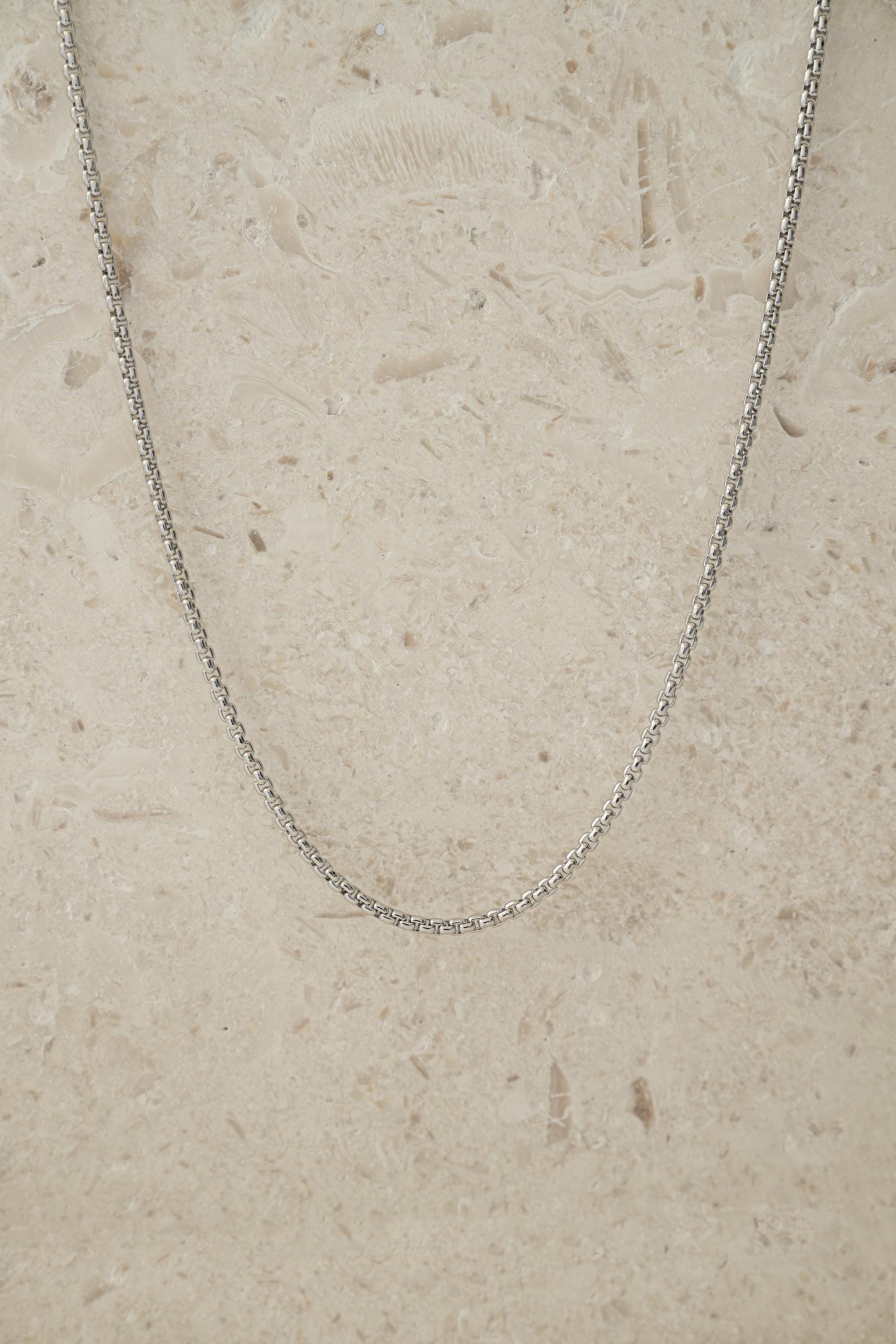 Minimalist Chain Necklace, Dainty Necklace, Simple Necklace, Layering Necklace, Gold Chain Necklace, Silver Chain, Delicate Necklace