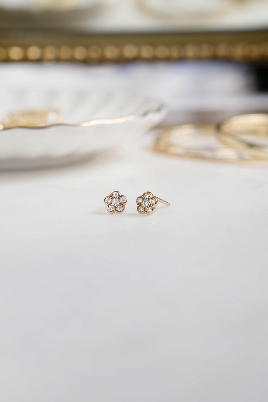Floral Earrings by Sami Jewels, Stud Earrings, Diamond Earrings, Cartilage Earring, Dainty Earrings, Tiny Earrings, Minimalist Earrings,