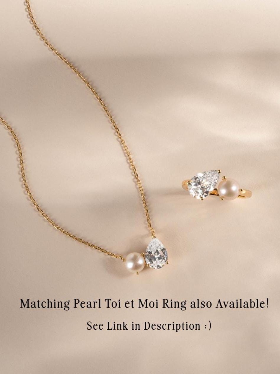 Toi et Moi Necklace, Pearl and Diamond Necklace, Tear Drop Charm Necklace, Pearl Pendant Necklace, Bridal Necklace, Bridesmaid Jewelry