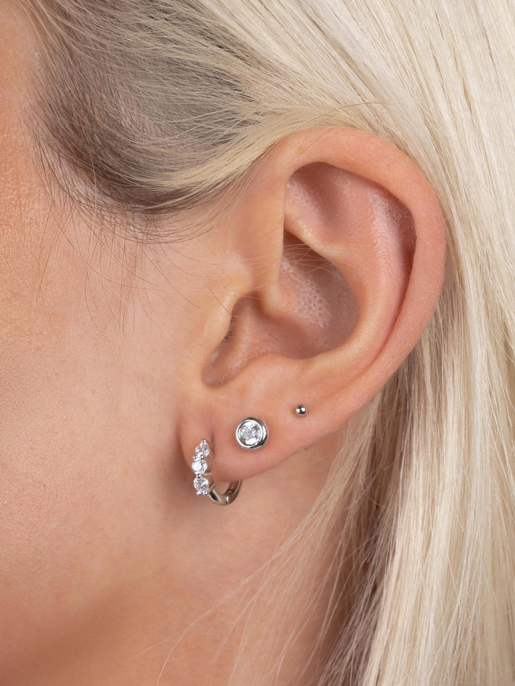 Bezel Studs by Sami Jewels, Diamond Earrings, Stud Earrings, Small Earrings, Dainty Earrings, Tiny Earrings, Bridal Jewelry, Gift for Her
