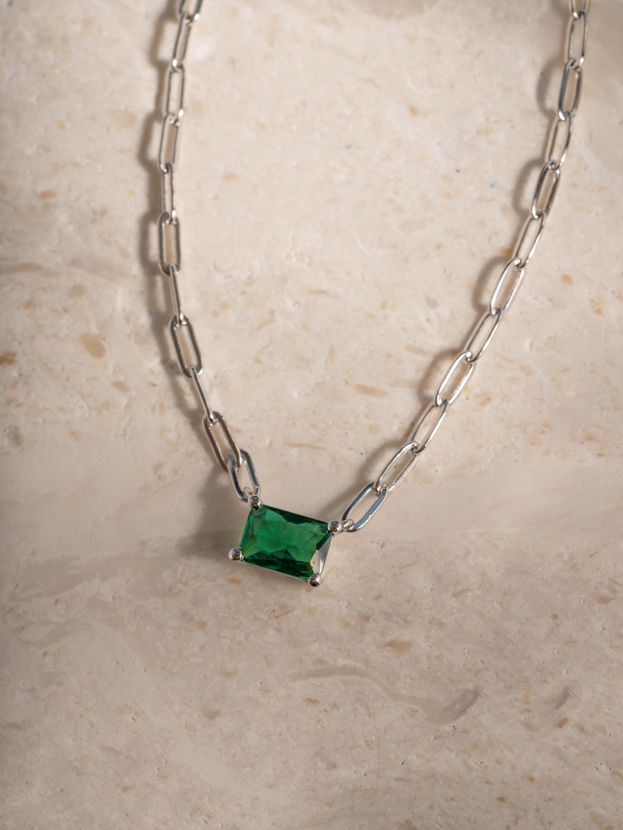 Emerald Baguette Necklace, Green Pendant Necklace, Baguette Necklace, Gemstone Necklace, Paperclip Chain Necklace, Birthstone Necklace