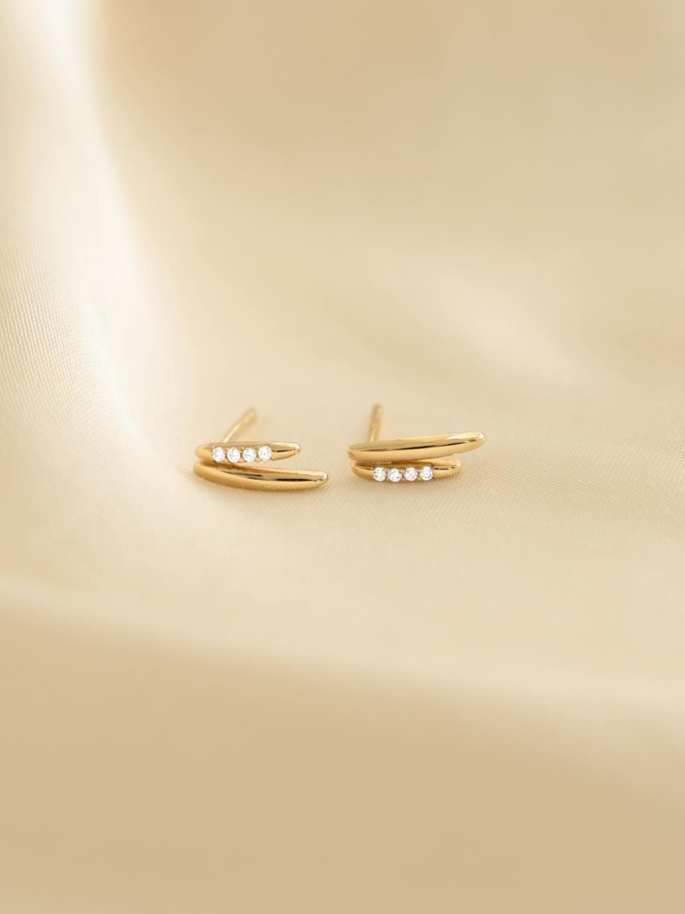 Dainty Stud Earrings by Sami Jewels, Small Stud Earrings, Minimalist Earrings, Tiny Earrings, Diamond Stud Earrings, Studs, Gift for Her