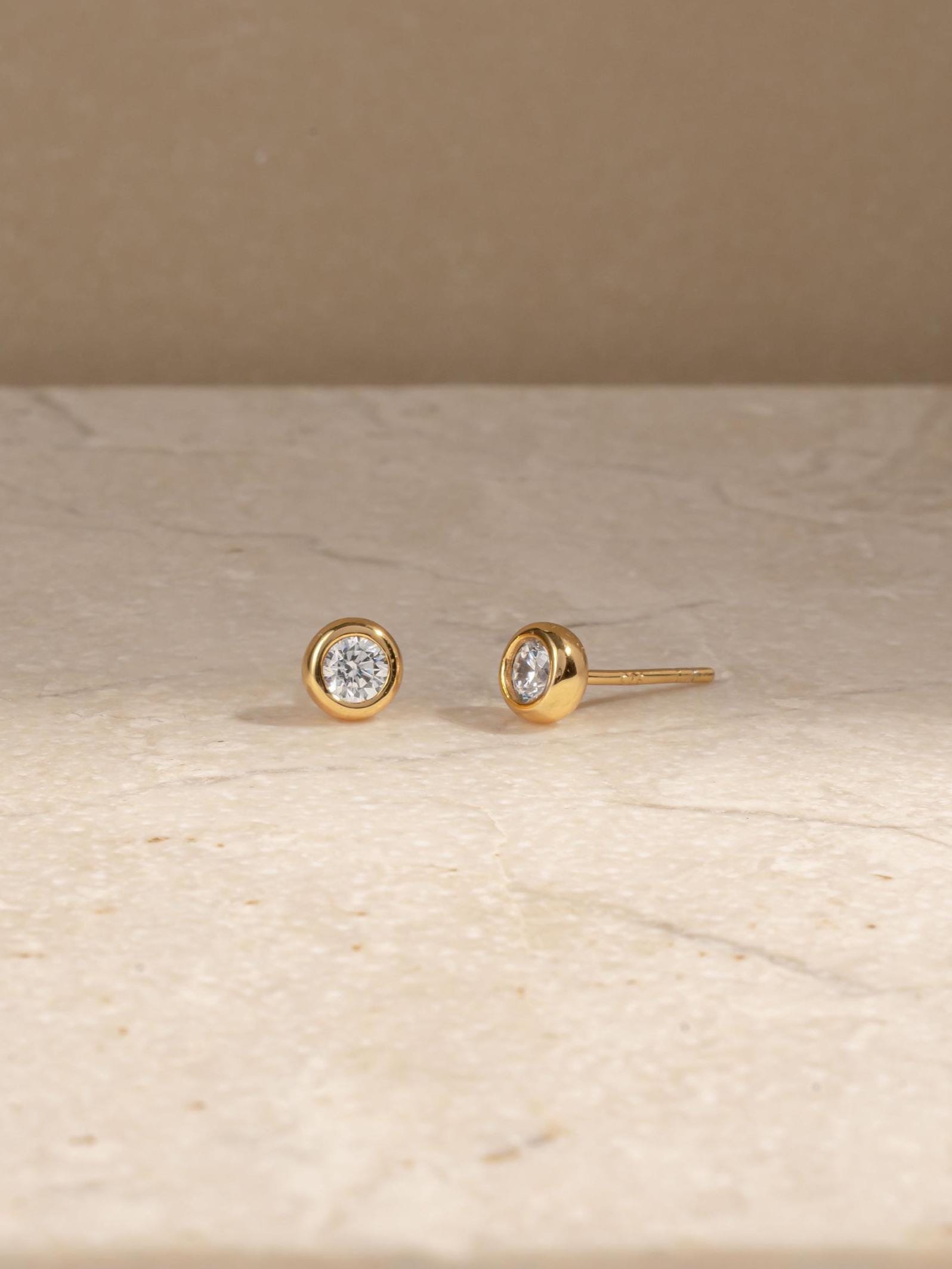 Bezel Studs by Sami Jewels, Diamond Earrings, Stud Earrings, Small Earrings, Dainty Earrings, Tiny Earrings, Bridal Jewelry, Gift for Her