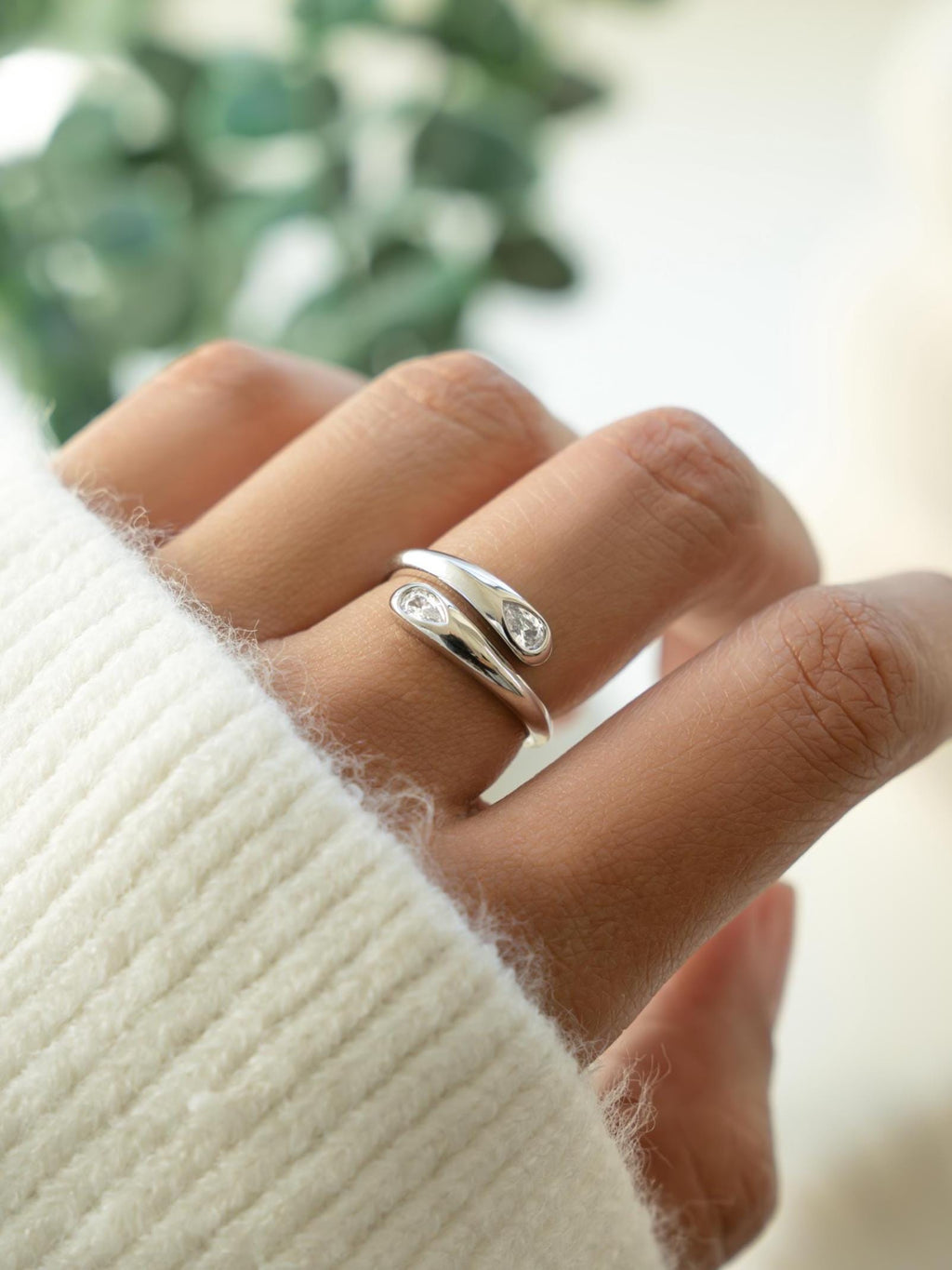 Pear Bypass Ring by Sami Jewels, Spiral Ring Design in Sizes 4-10, Pear Ring, Statement Ring, Minimalist Ring