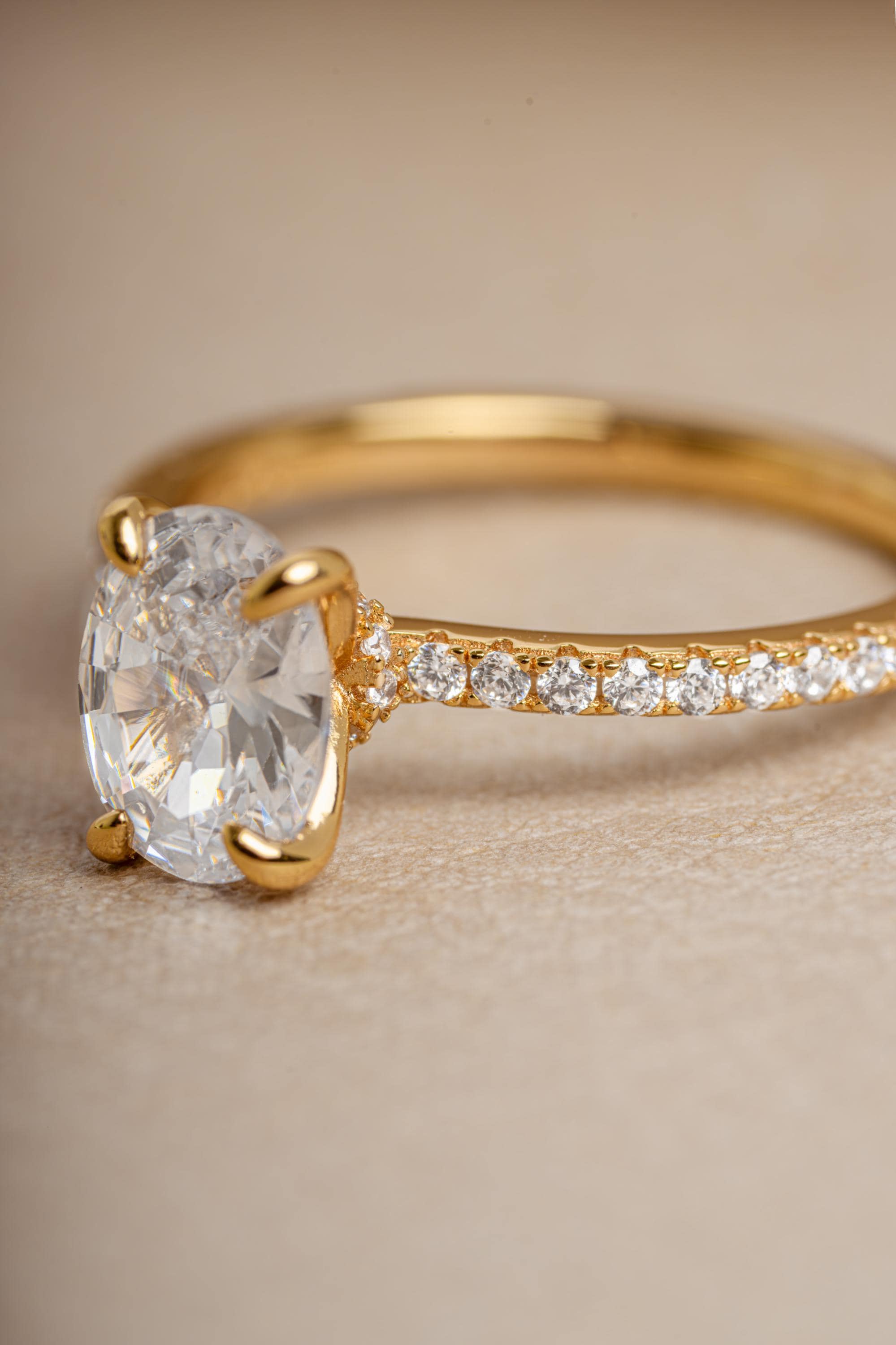 Oval Solitaire Diamond Engagement Ring with Pavé Band by Sami Jewels, Premium 925 Sterling Silver Ring Sizes 4-10