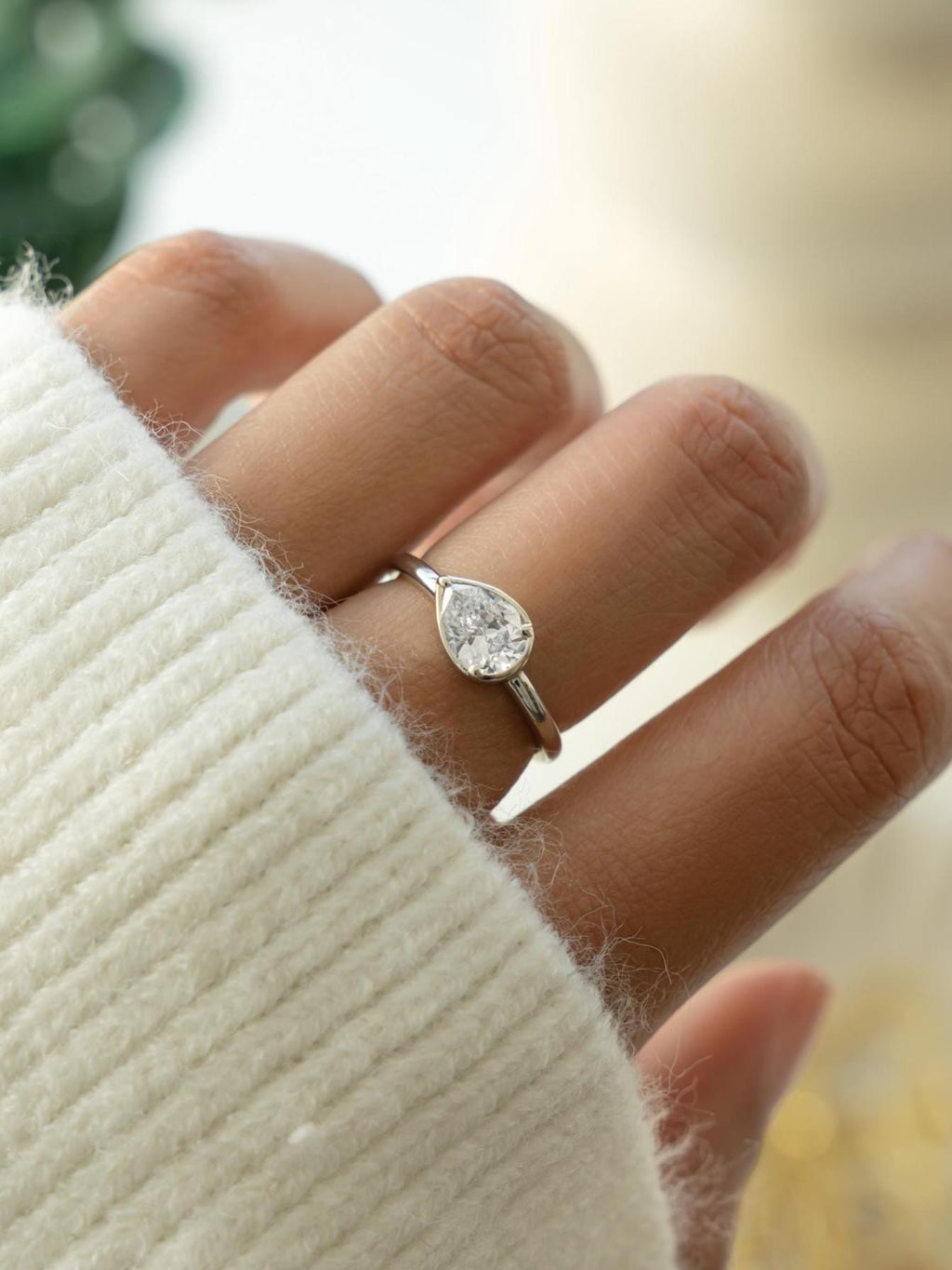 Bezel Set Pear Ring by Sami Jewels, Bezel Ring, Diamond Ring, Engagement Ring, Dainty Ring, Wedding Ring, Bridal Jewelry