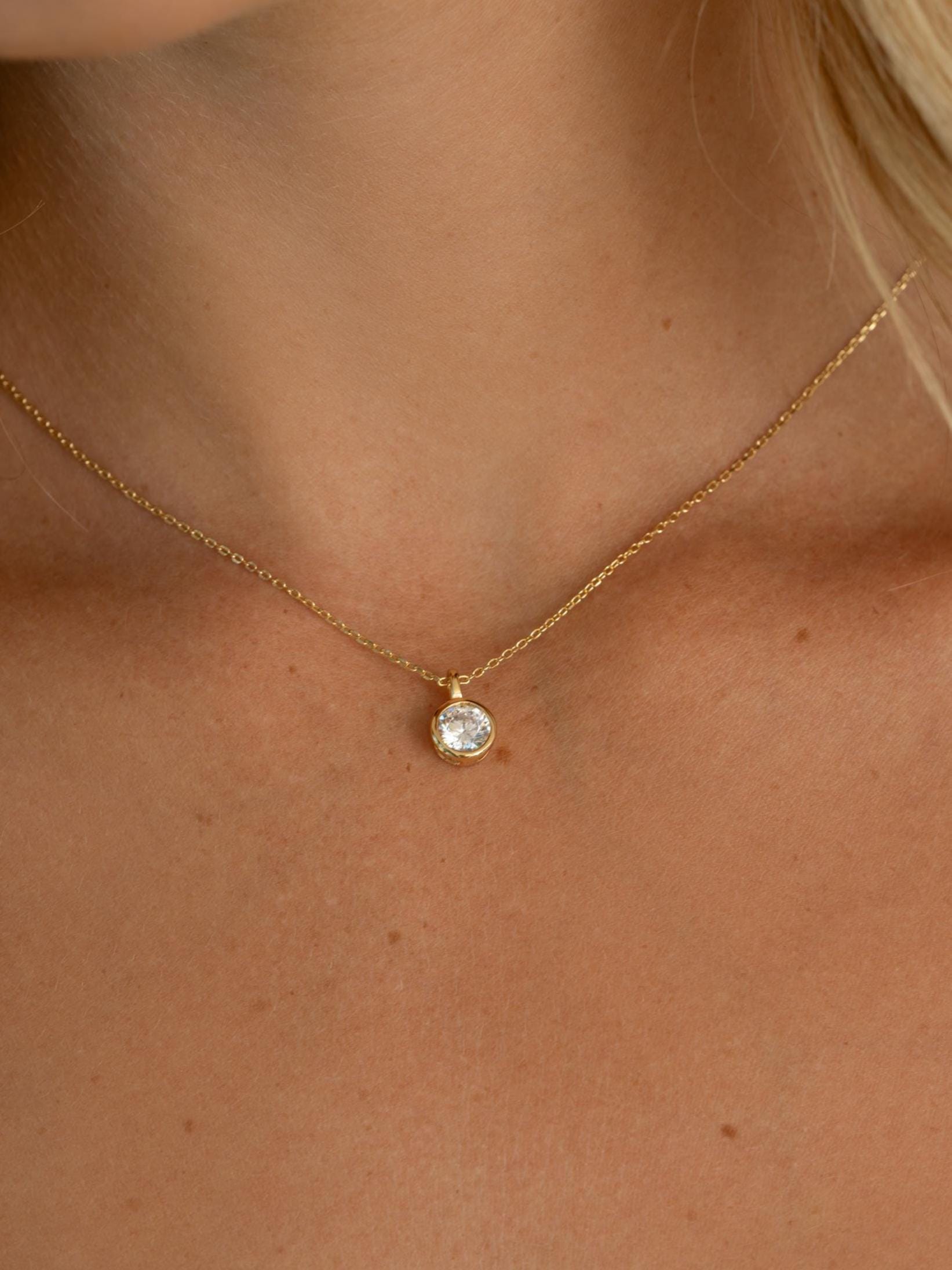Round Bezel Diamond Necklace, Adjustable Chain for Layering or Everyday Wear, Minimalist Design