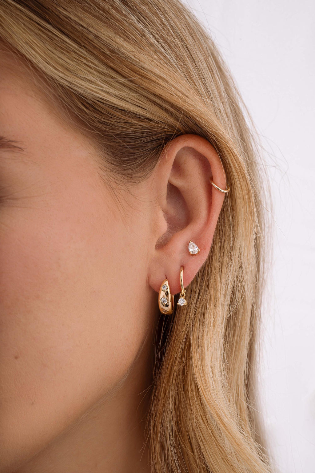 Starburst Huggie Hoop Earring, Celestial Earrings, Huggie Hoops, Thick Hoop Earrings, Starburst Earrings