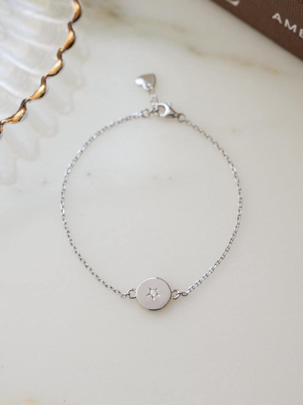 Round Starburst Charm Bracelet by Sami Jewels, Star Bracelet featuring a Minimalist and Adjustable Design