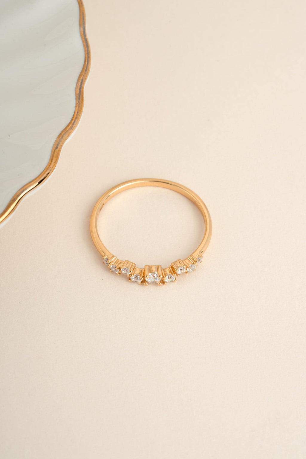 Multi-stone Cluster Ring by Sami Jewels, Diamond Ring, Stackable Rings, Promise Ring, Bridal Jewelry, Dainty Ring, Curved Ring, Unique Ring