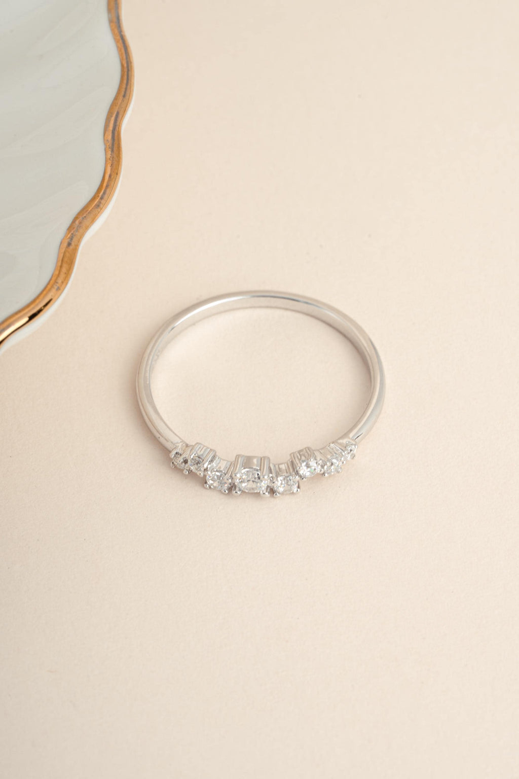 Multi-stone Cluster Ring by Sami Jewels, Diamond Ring, Stackable Rings, Promise Ring, Bridal Jewelry, Dainty Ring, Curved Ring, Unique Ring