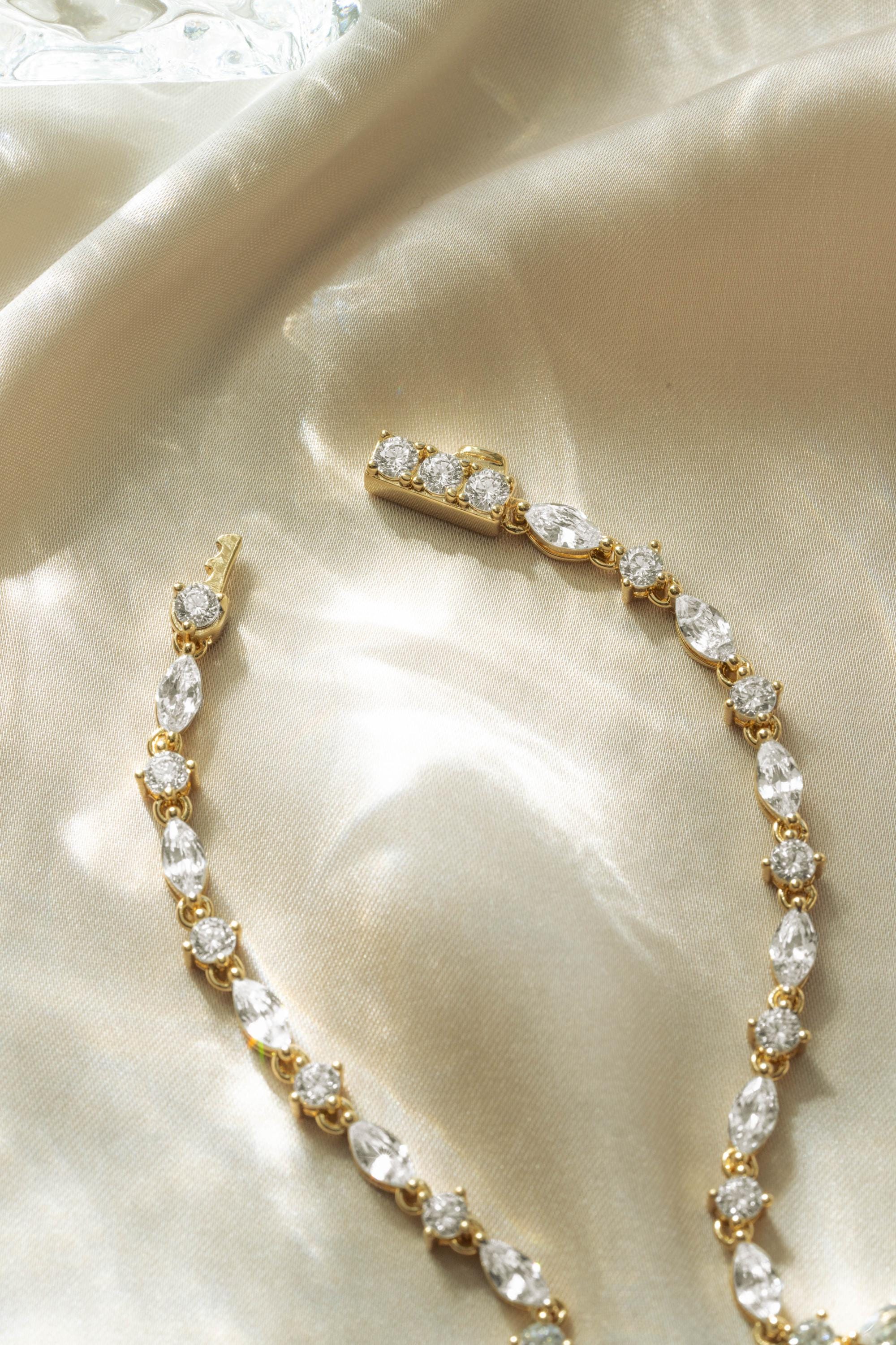Diamond Tennis Necklace by Sami Jewels, Statement Necklace, Handmade Necklace, Diamond Pendant, Bridal Jewelry, CZ Necklace, Pear Cut Stone