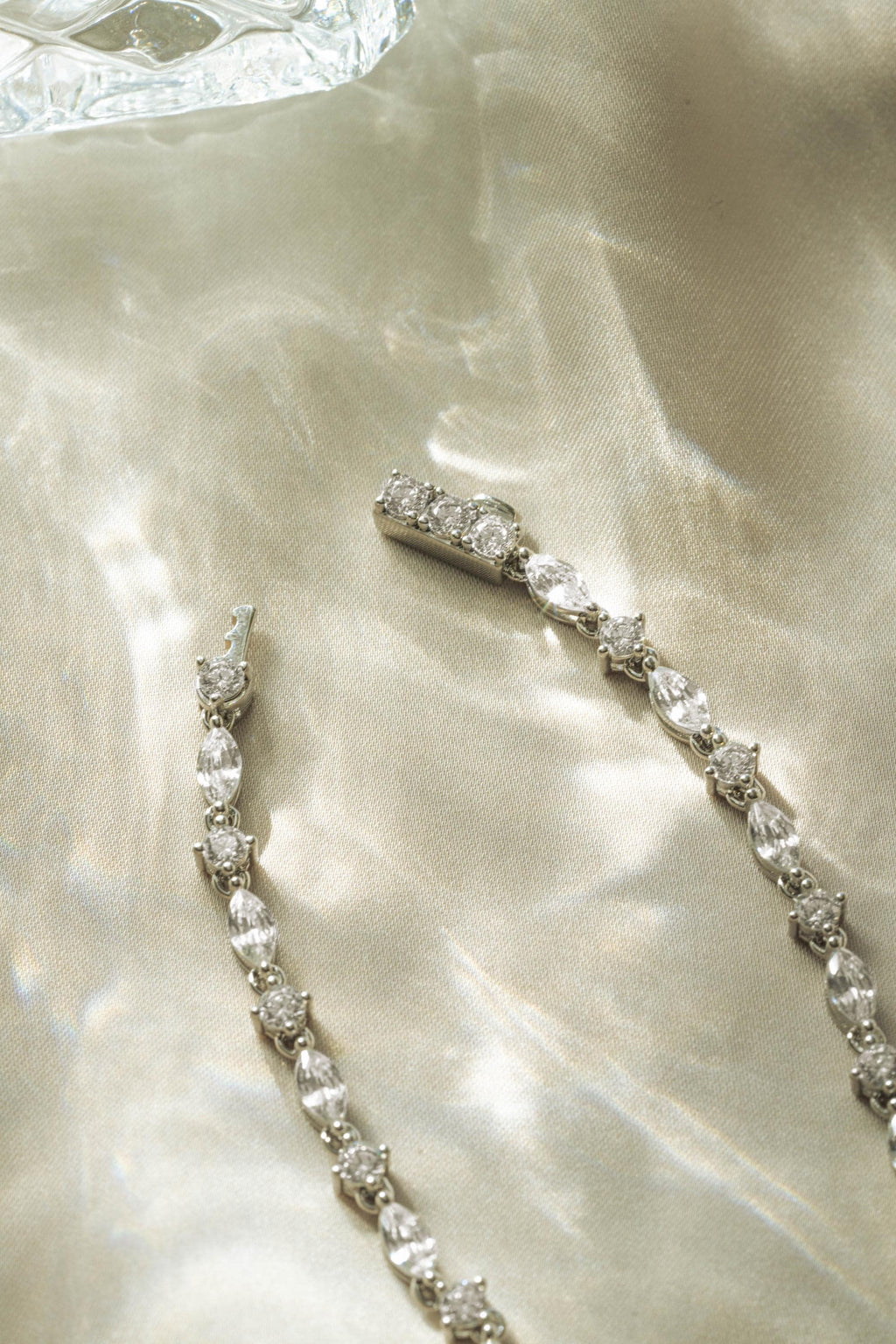 Diamond Tennis Necklace by Sami Jewels, Statement Necklace, Handmade Necklace, Diamond Pendant, Bridal Jewelry, CZ Necklace, Pear Cut Stone