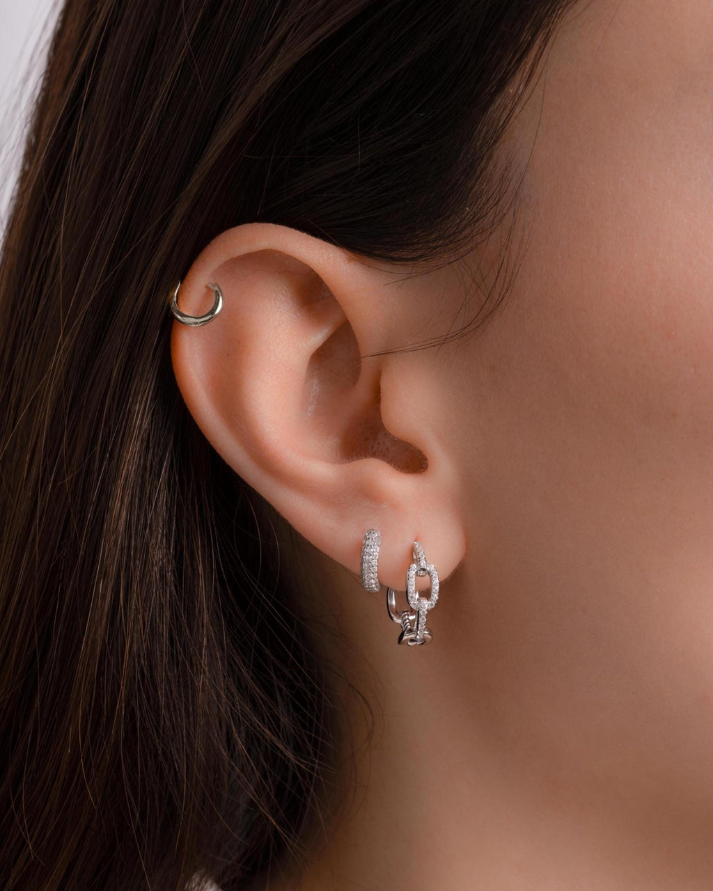 Small Hoop Earrings, Huggie Earrings, Chain Link Design
