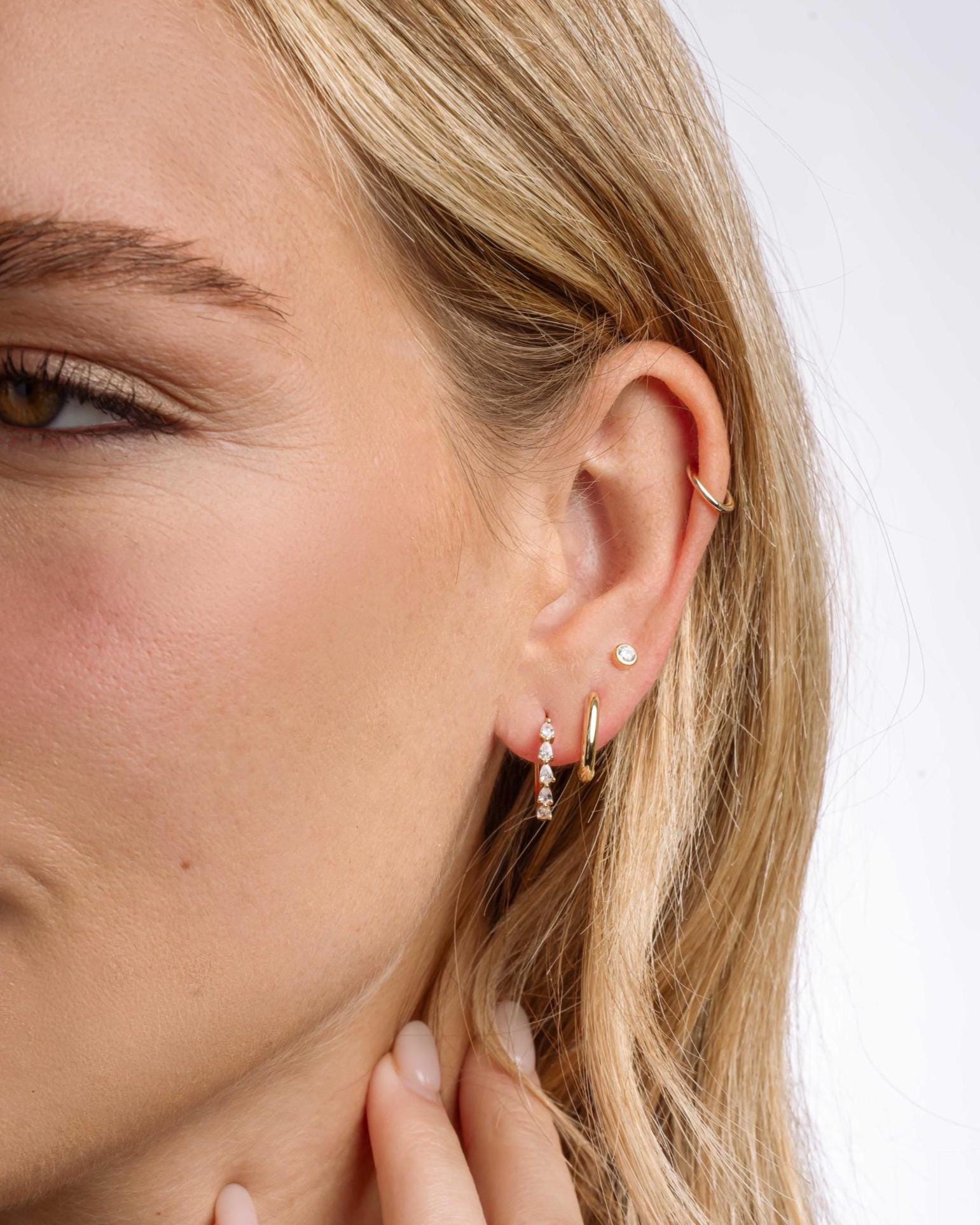 Pear Cut Diamond Hoop Earrings, Dainty Earrings, Huggie Hoop, Small Hoop Earrings, Minimalist Earrings