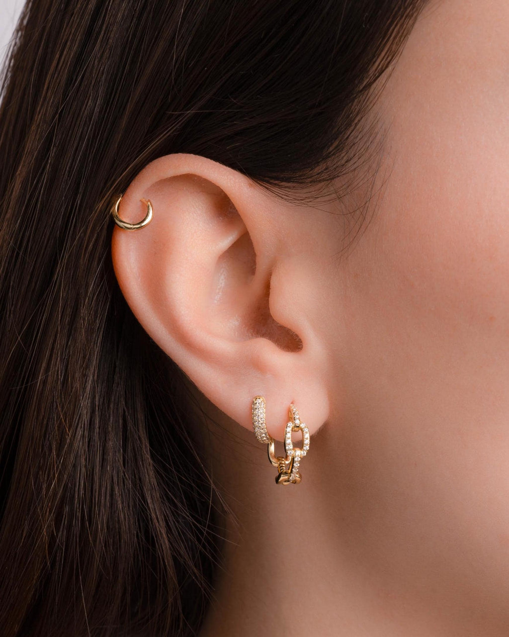 Small Hoop Earrings, Huggie Earrings, Chain Link Design
