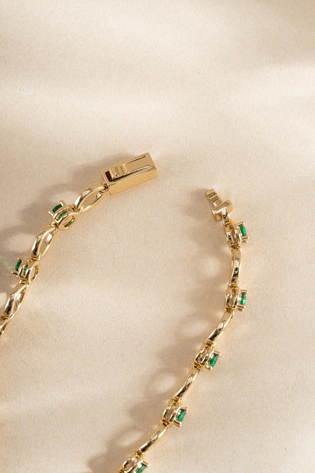 Emerald Tennis Bracelet, Minimalist Style Available in Multiple Sizes in Gold or Silver, May Birthstone, Mothers Day Gift